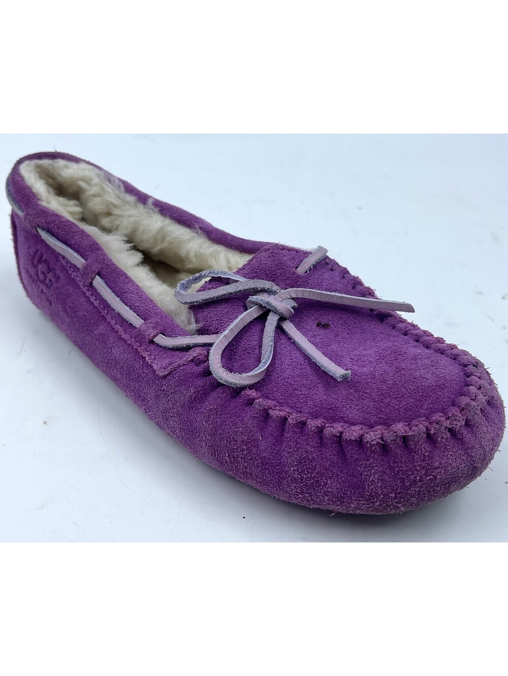UGG Dakota Girls Slippers Size 4 Purple Suede Moccasin Slip On Loafers Shoes